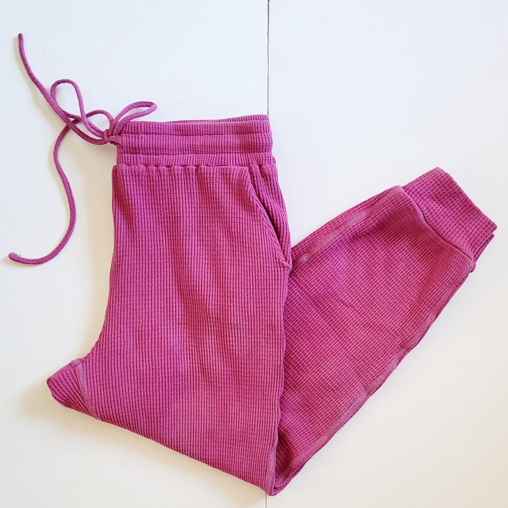 NWOT🩷Pink Waffle Joggers
